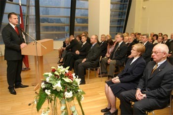valde_2004_2
